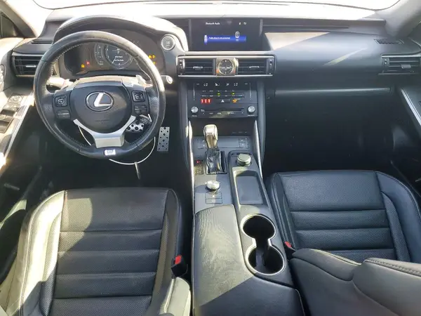 JTHBA1D20J5081320 2018 LEXUS IS - Image 8