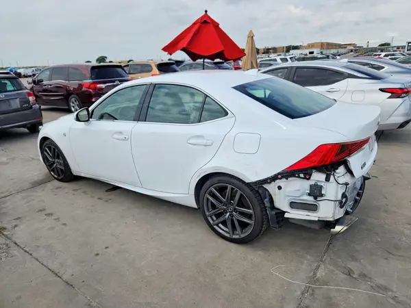 JTHBA1D20K5084171 2019 LEXUS IS - Image 2