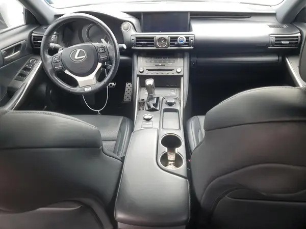 JTHBA1D20K5086650 2019 LEXUS IS - Image 8