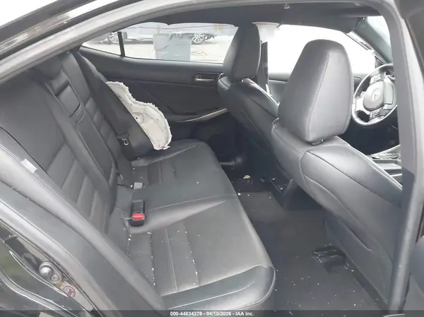 JTHBA1D20K5088611 2019 LEXUS IS - Image 8