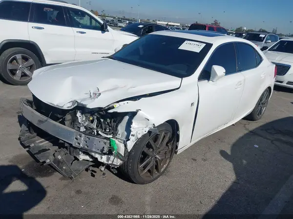 JTHBA1D20K5089158 2019 LEXUS IS - Image 2