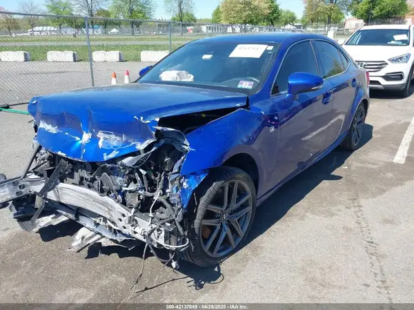 JTHBA1D20K5092111 2019 LEXUS IS - Image 2