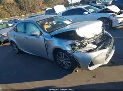 JTHBA1D20K5095655 2019 LEXUS IS