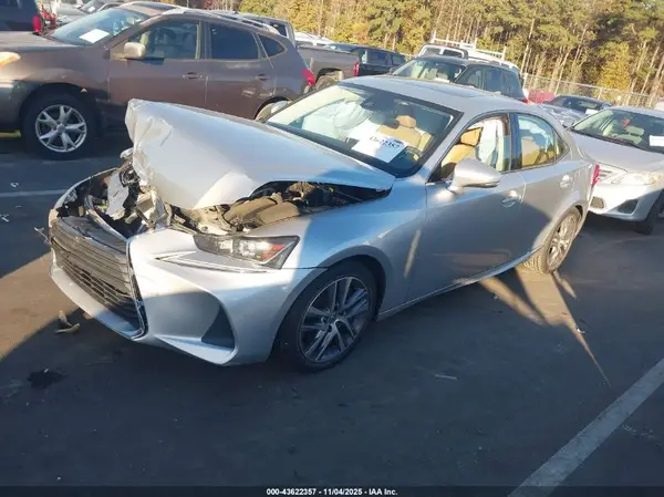 JTHBA1D20K5095655 2019 LEXUS IS - Image 2