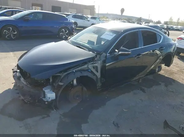 JTHBA1D20S5133465 2025 LEXUS IS - Image 2