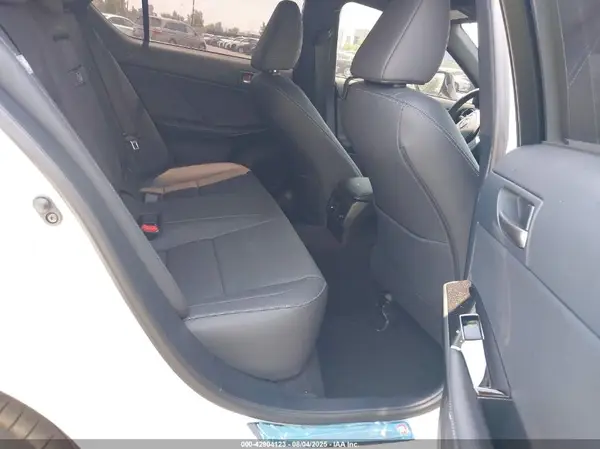 JTHBA1D20S5133885 2025 LEXUS IS - Image 8