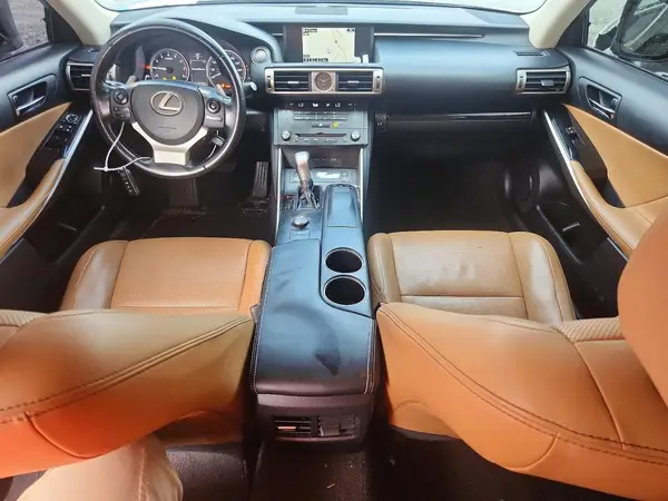 JTHBA1D21G5003217 2016 LEXUS IS - Image 8