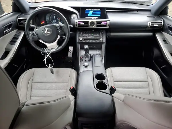 JTHBA1D21G5003881 2016 LEXUS IS - Image 8
