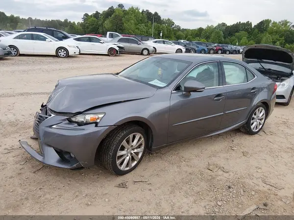JTHBA1D21G5005341 2016 LEXUS IS - Image 2