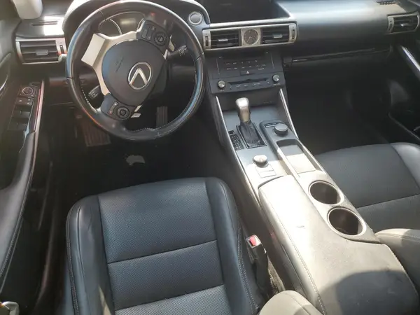JTHBA1D21G5008658 2016 LEXUS IS - Image 8