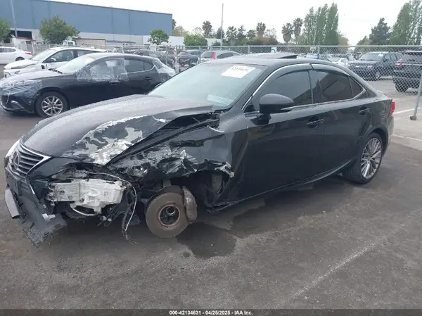 JTHBA1D21G5011270 2016 LEXUS IS - Image 2