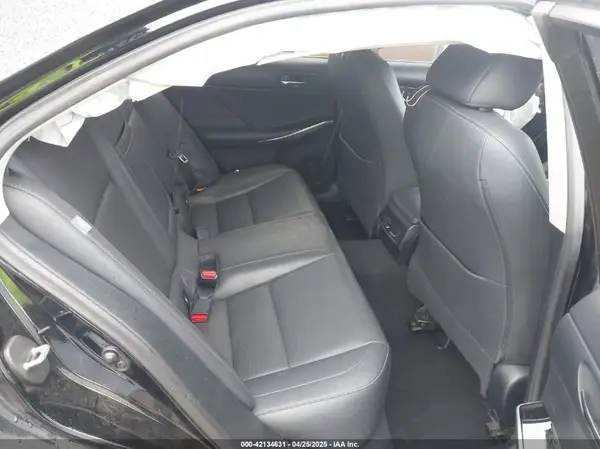 JTHBA1D21G5011270 2016 LEXUS IS - Image 8
