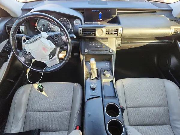 JTHBA1D21G5013245 2016 LEXUS IS - Image 8