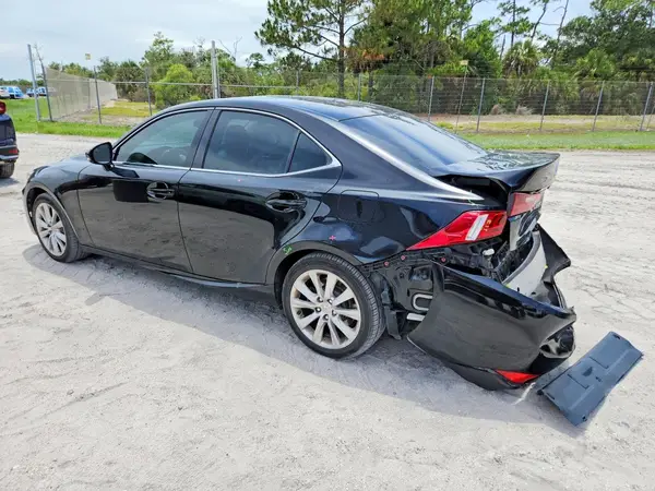 JTHBA1D21G5017585 2016 LEXUS IS - Image 2