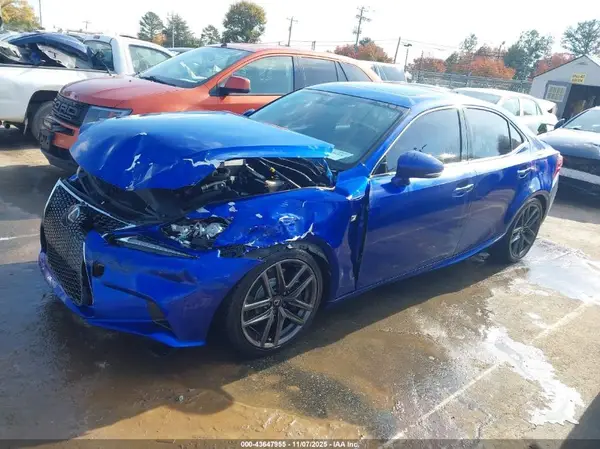 JTHBA1D21G5021331 2016 LEXUS IS - Image 2