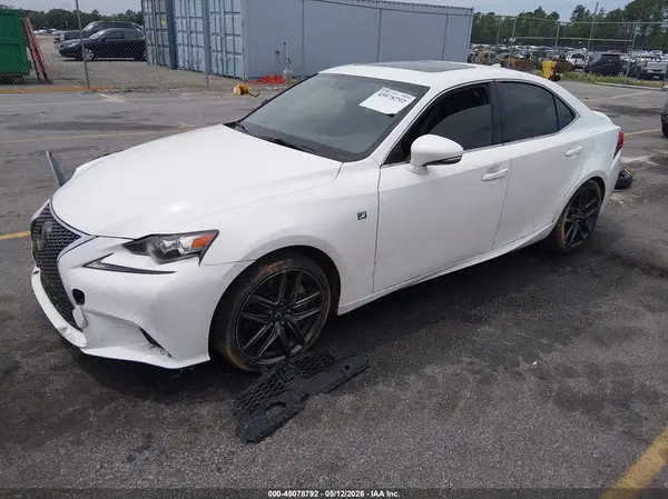 JTHBA1D21G5021796 2016 LEXUS IS - Image 2