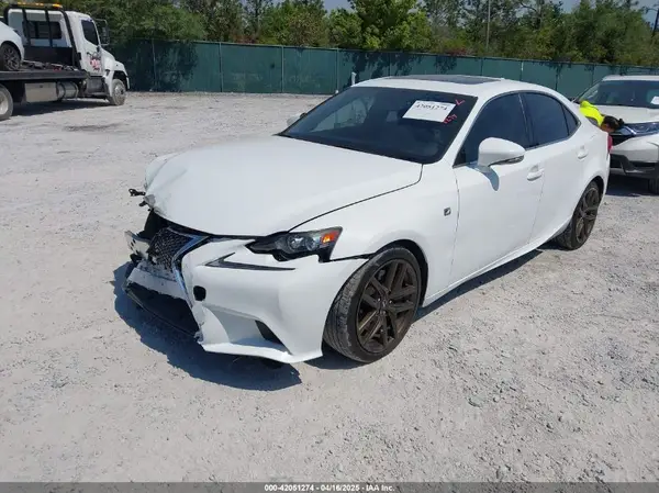 JTHBA1D21G5023967 2016 LEXUS IS - Image 2