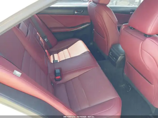 JTHBA1D21G5023967 2016 LEXUS IS - Image 8