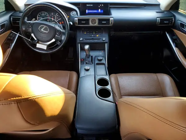 JTHBA1D21G5024181 2016 LEXUS IS - Image 8