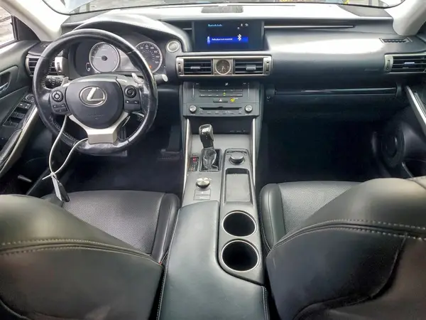 JTHBA1D21G5027338 2016 LEXUS IS - Image 8