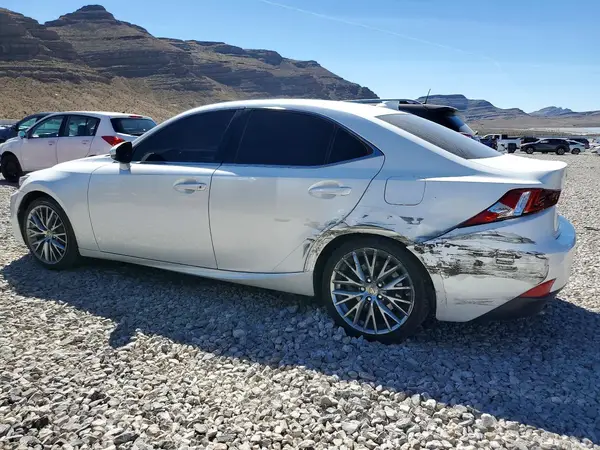 JTHBA1D21G5031499 2016 LEXUS IS - Image 2