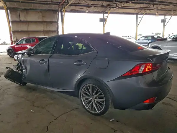 JTHBA1D21G5032619 2016 LEXUS IS - Image 2