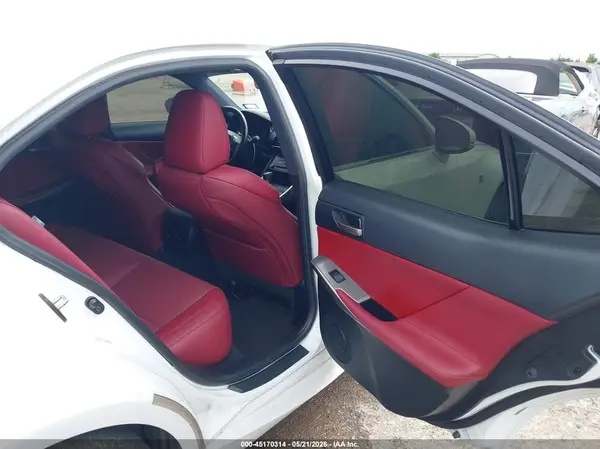 JTHBA1D21H5041483 2017 LEXUS IS - Image 8