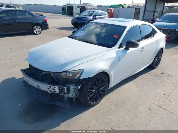 JTHBA1D21H5043136 2017 LEXUS IS - Image 2