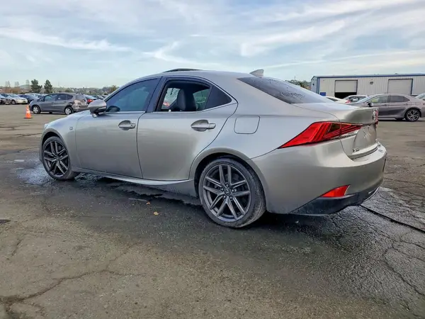 JTHBA1D21H5050605 2017 LEXUS IS - Image 2