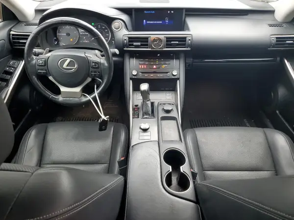 JTHBA1D21H5054685 2017 LEXUS IS - Image 8
