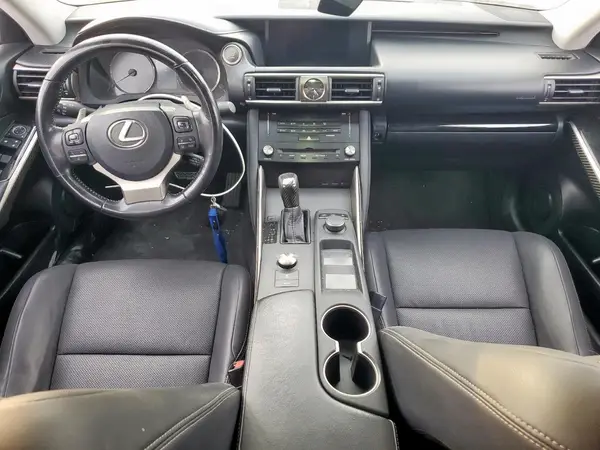 JTHBA1D21H5057652 2017 LEXUS IS - Image 8
