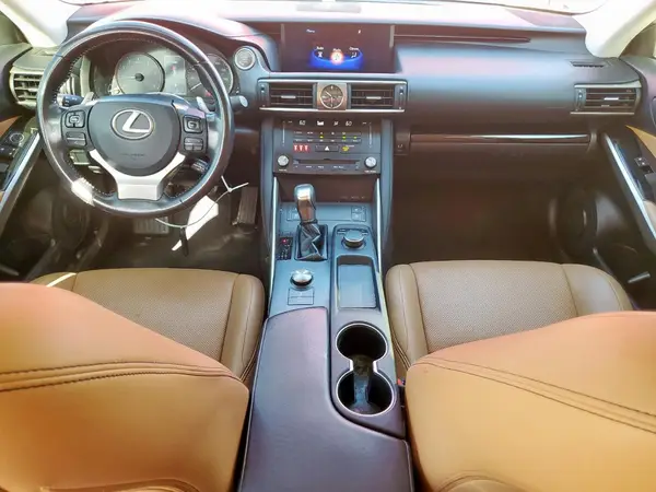 JTHBA1D21H5059417 2017 LEXUS IS - Image 8