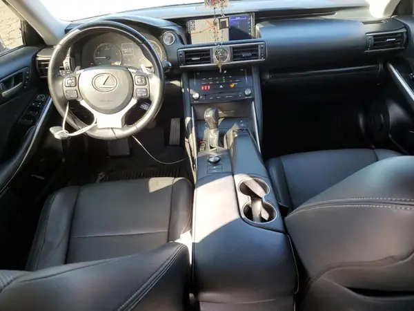 JTHBA1D21J5063439 2018 LEXUS IS - Image 8