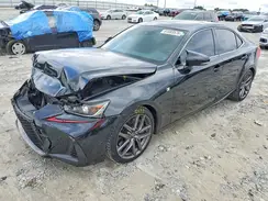 JTHBA1D21J5068933 2018 LEXUS IS