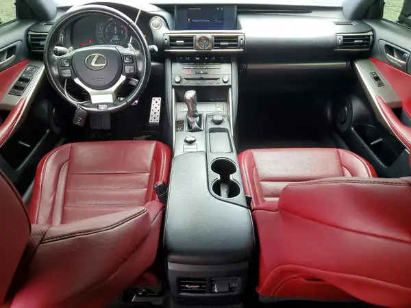JTHBA1D21J5068933 2018 LEXUS IS - Image 8