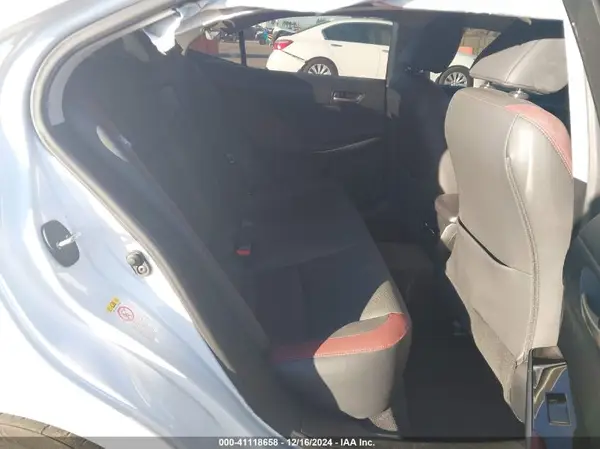 JTHBA1D21J5074277 2018 LEXUS IS - Image 8