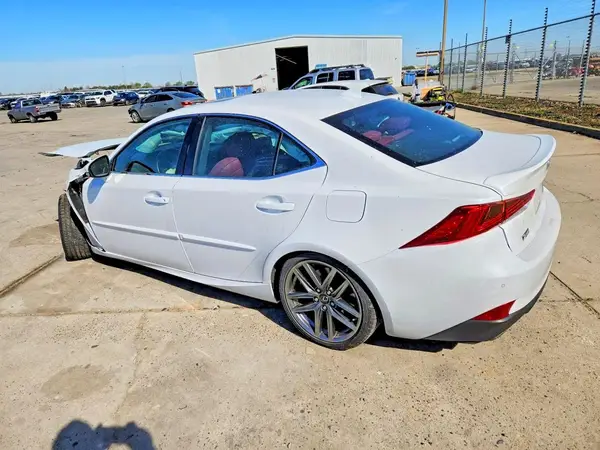 JTHBA1D21J5077664 2018 LEXUS IS - Image 2
