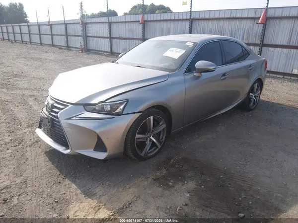 JTHBA1D21J5082329 2018 LEXUS IS - Image 2