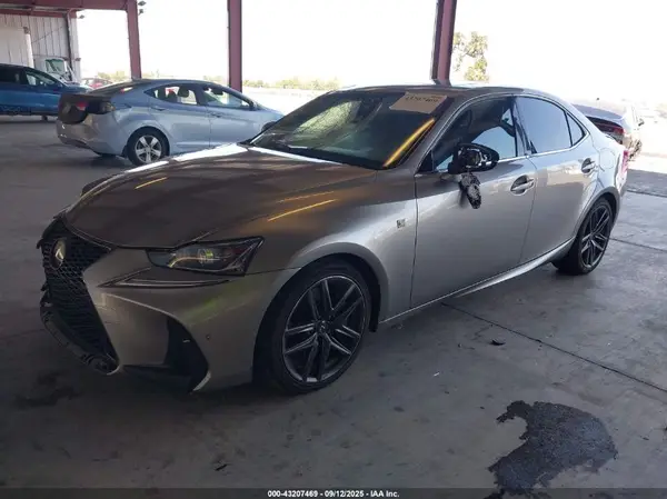 JTHBA1D21K5085927 2019 LEXUS IS - Image 2