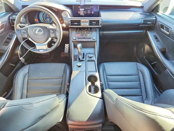 JTHBA1D21K5088634 2019 LEXUS IS - Image 8