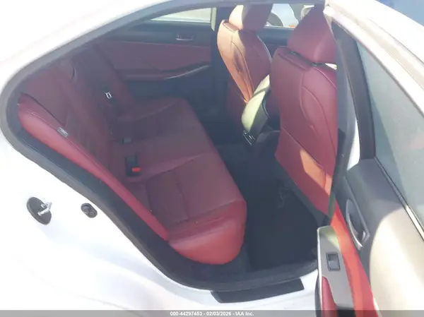 JTHBA1D21K5089881 2019 LEXUS IS - Image 8