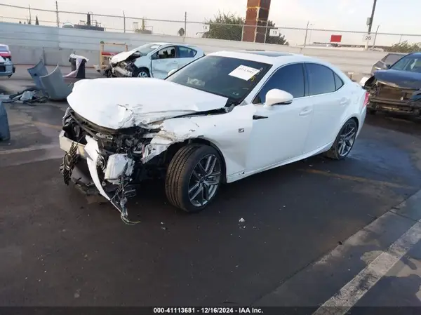 JTHBA1D21K5090142 2019 LEXUS IS - Image 2