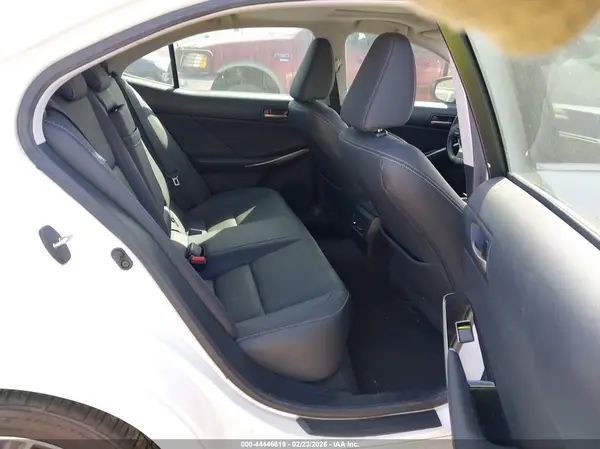 JTHBA1D21K5094188 2019 LEXUS IS - Image 8
