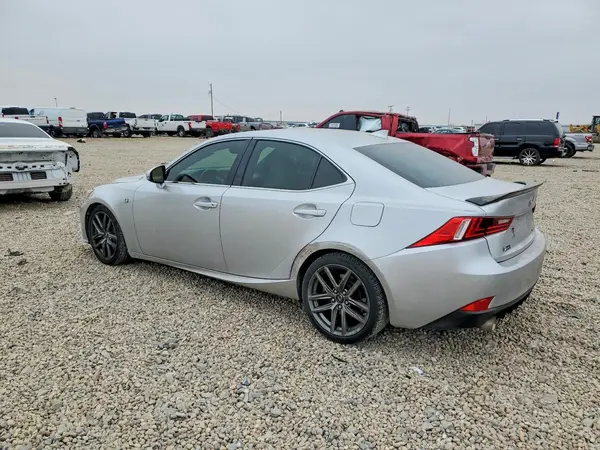JTHBA1D22G5001699 2016 LEXUS IS - Image 2