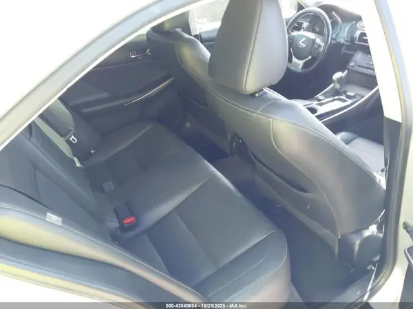 JTHBA1D22G5001847 2016 LEXUS IS - Image 8