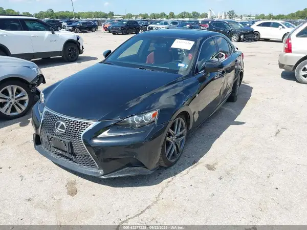 JTHBA1D22G5004795 2016 LEXUS IS - Image 2