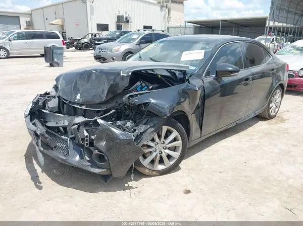 JTHBA1D22G5007728 2016 LEXUS IS - Image 2