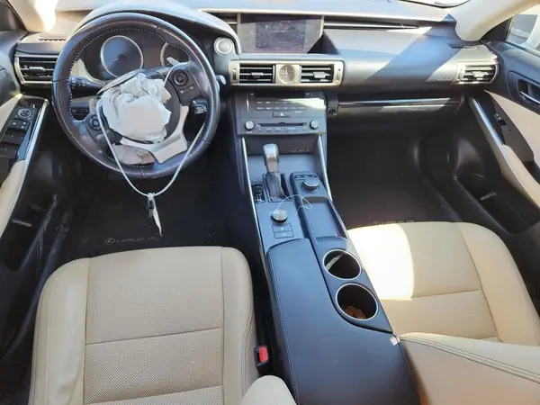JTHBA1D22G5009642 2016 LEXUS IS - Image 8