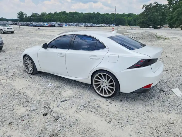 JTHBA1D22G5010404 2016 LEXUS IS - Image 2