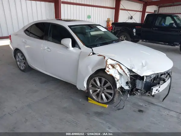 JTHBA1D22G5011410 2016 LEXUS IS - Image 1